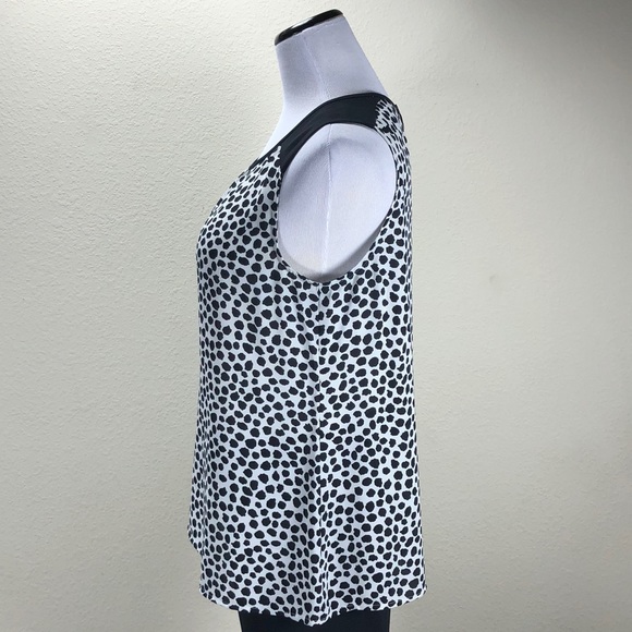 Loft Black & White Print Sleeveless Top - Picture 2 of 7